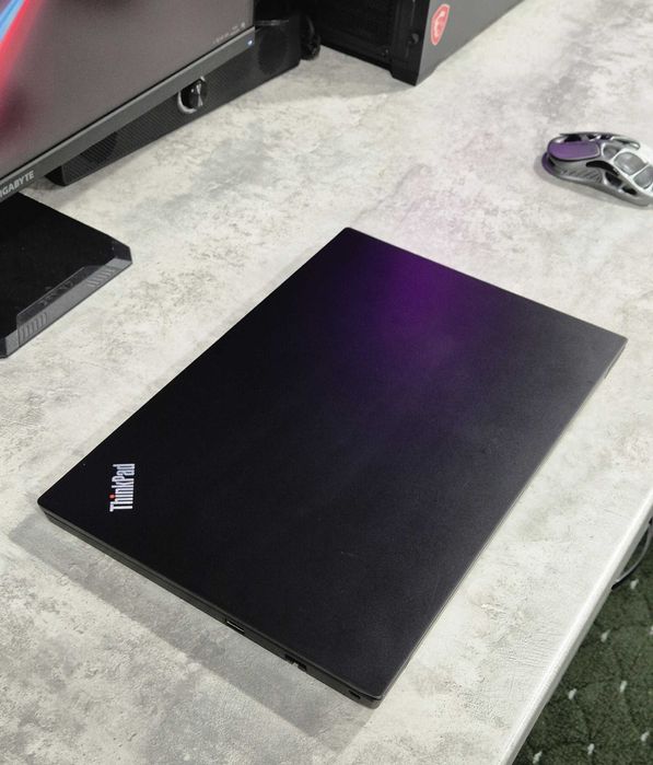 Lenovo ThinkPad E15 Core i5-10210U 16/256gb