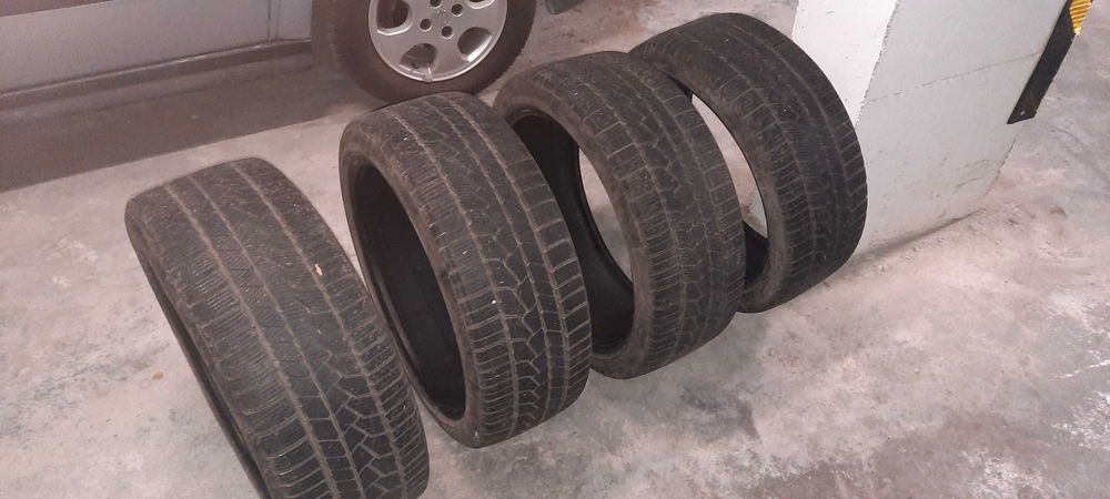 Зимни гуми Continental R19, 225/40 , 4бр