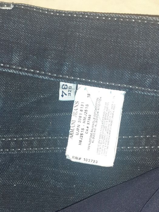 Blugi scurti Armani