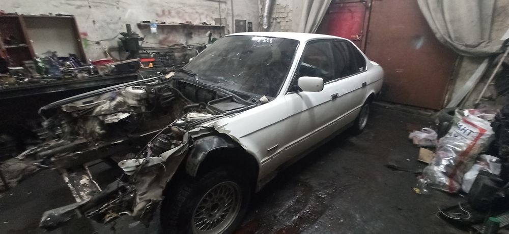 Разбор бмв е34 520