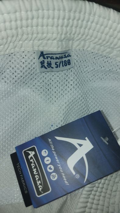 Продается новое Кимоно WKF APPROVED