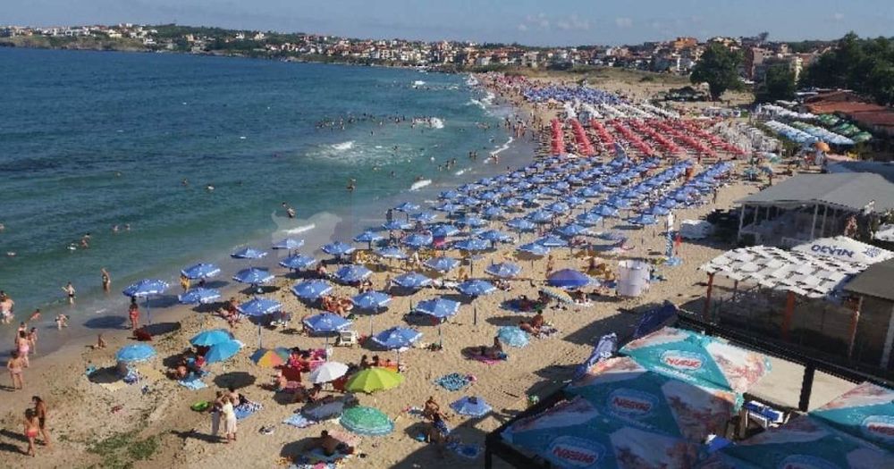 Продава се Двустаен апартамент в Созопол - 75 кв.м за 1074 €/кв.м - Снимка #11