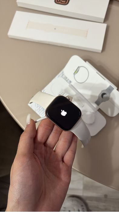 Apple Watch 10 GPS