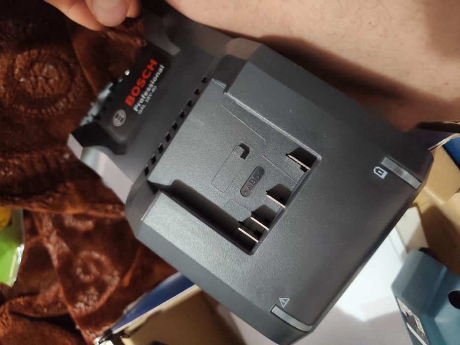 Vand impact l BOSCH GDS 18V-1000 
Trepte 0/350 - 0/650