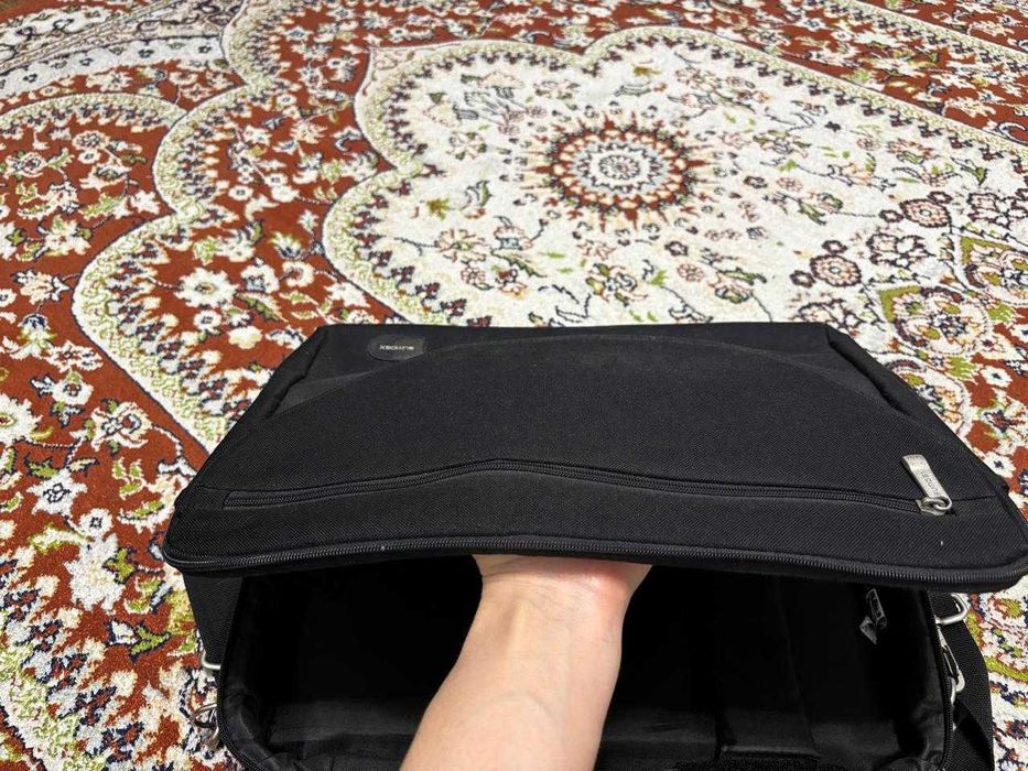 продам сумку для ноутбука