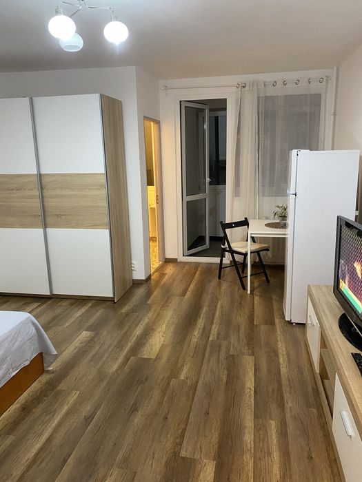Garsoniera Berceni, Turnu Magurele