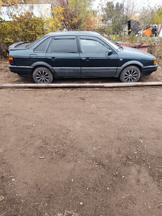 Фольксваген Пассат б3 2л GT