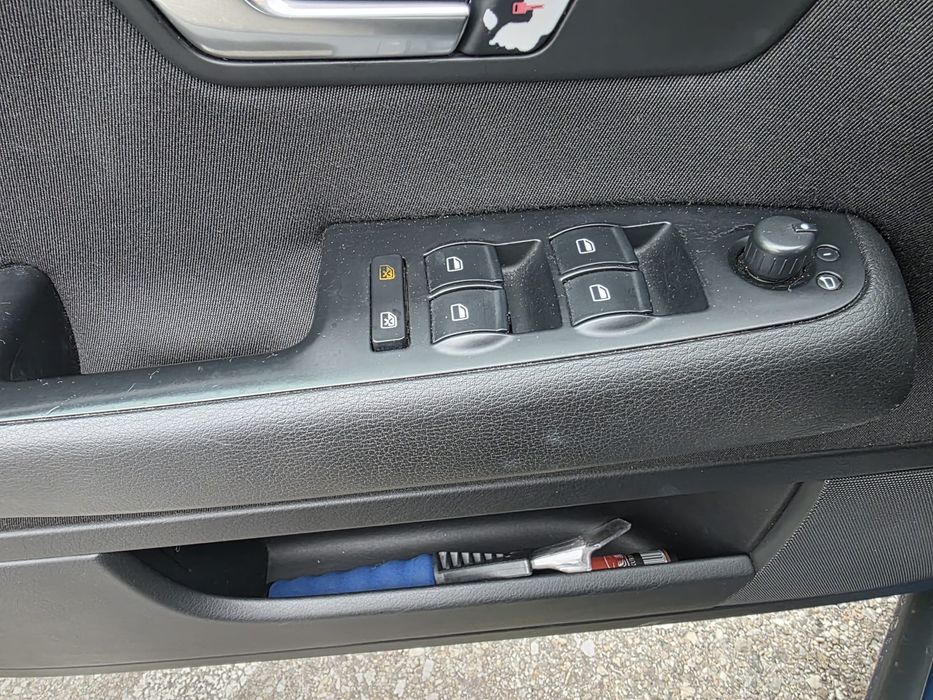 Vând audi a4 b7 2.0 diesel,automat,an  2006