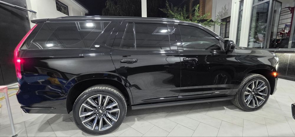 Cadillac Escalade Sport Platinum