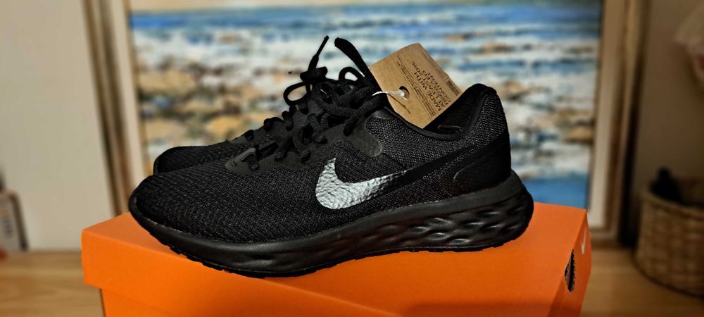 Маратонки Nike, нови, #38.5 номер