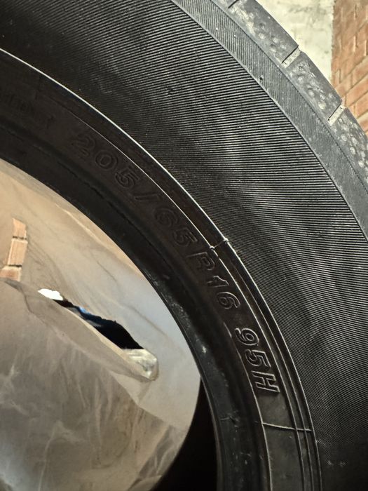 Летние шины на 16