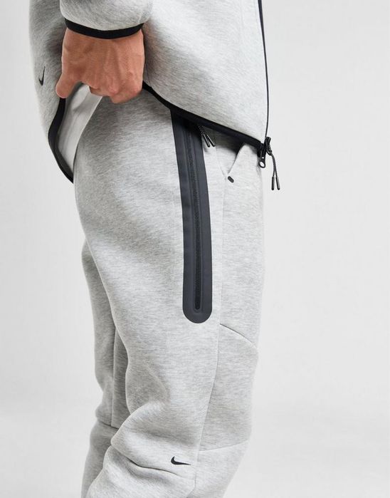 Nike Tech Fleece долнище L