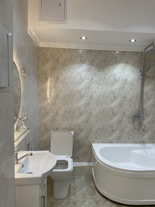 сдается 3 х комнатная квартира в микрорайоне