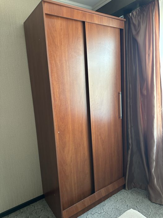 Продам кровать с матрасом