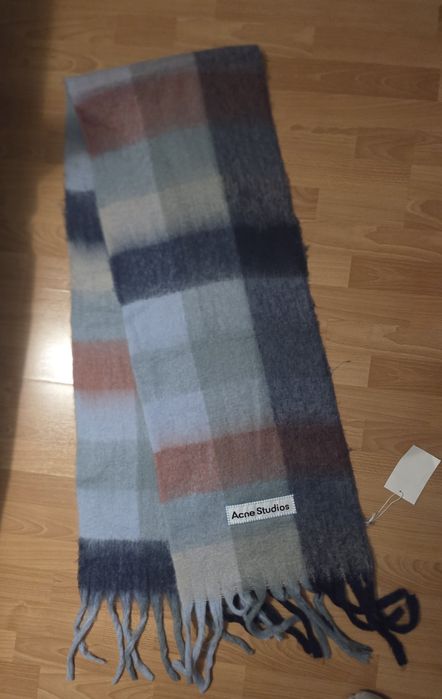 Fular Acne Studios diverse modele