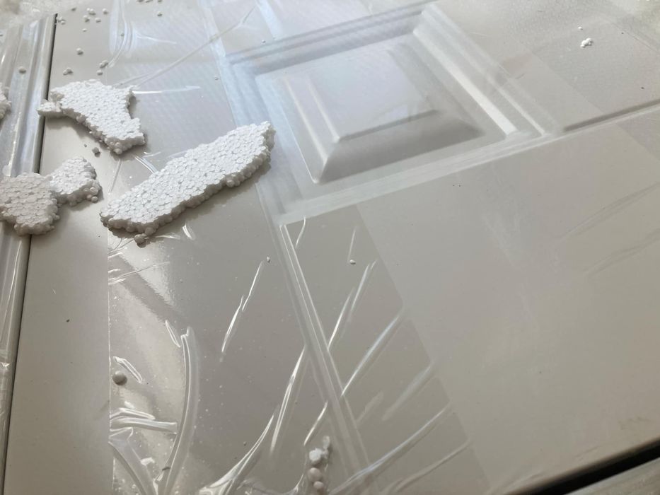 Метална входна врата