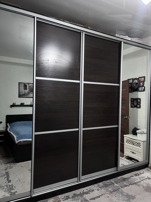 Продам спальный гарнитур