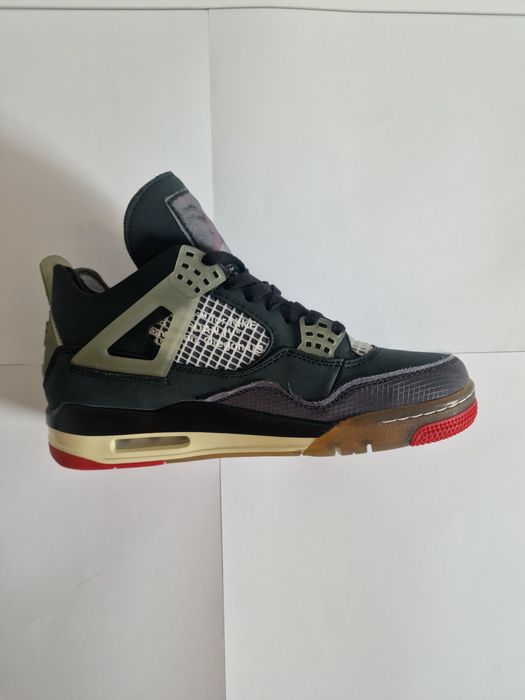 Air Jordan 4 x Off white