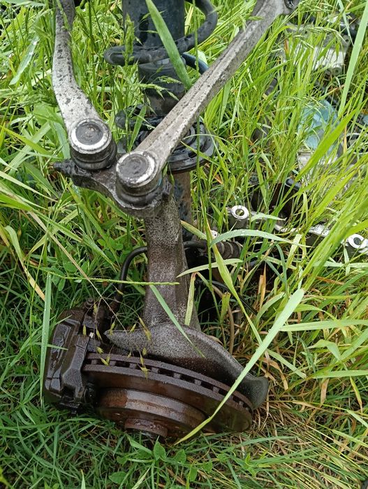 Fuzeta dreapta fata audi A4 b8 gaura alungita