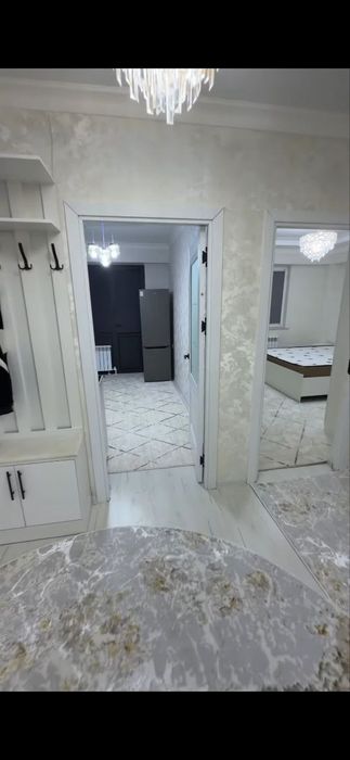 Ургенч ситида 3хонали 77квадратли уй сотилади 50.000$ келишилади