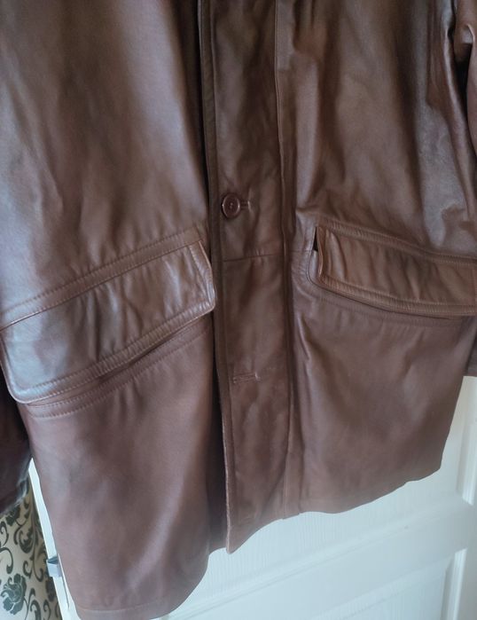 Haina bărbătească din piele.Made in.Germania nu mi de
