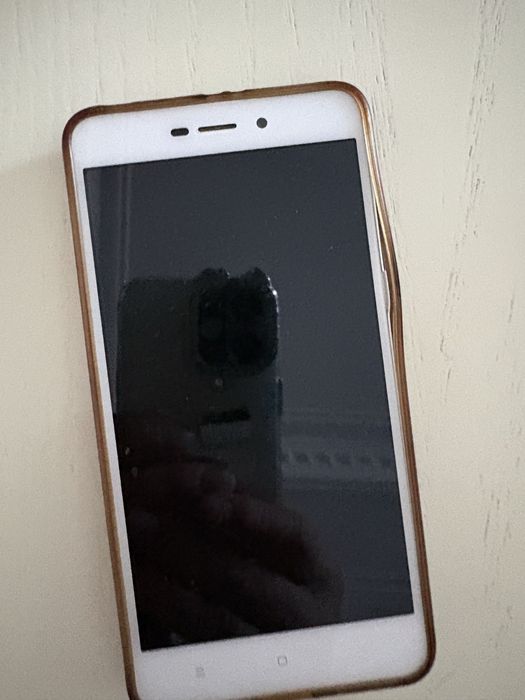 Телефон Vivo б/y