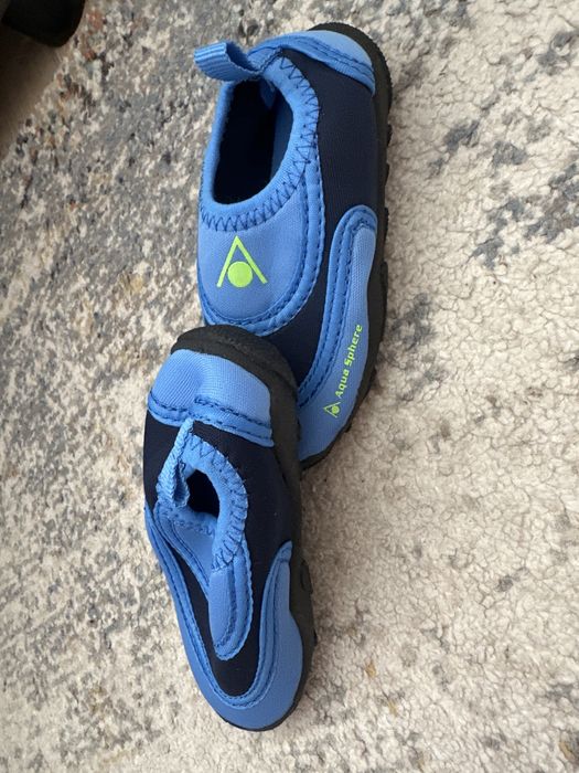 Аква обувки за бебе