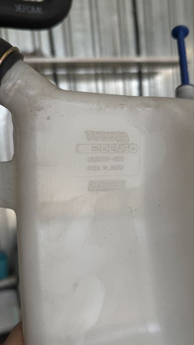 Бачок омывателя рав 4