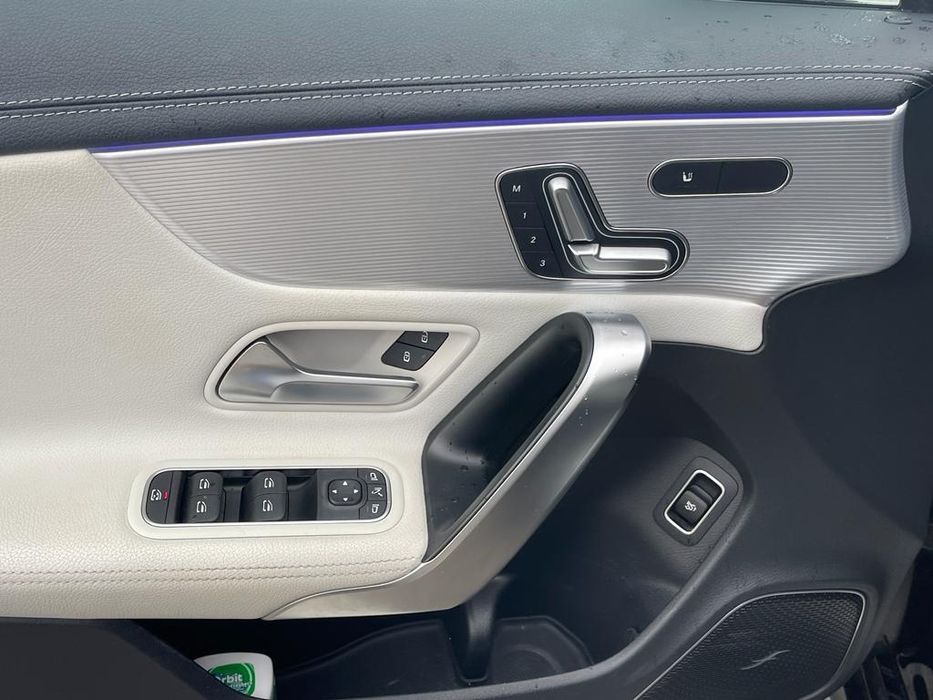 Vand Mercedes-Benz CLA