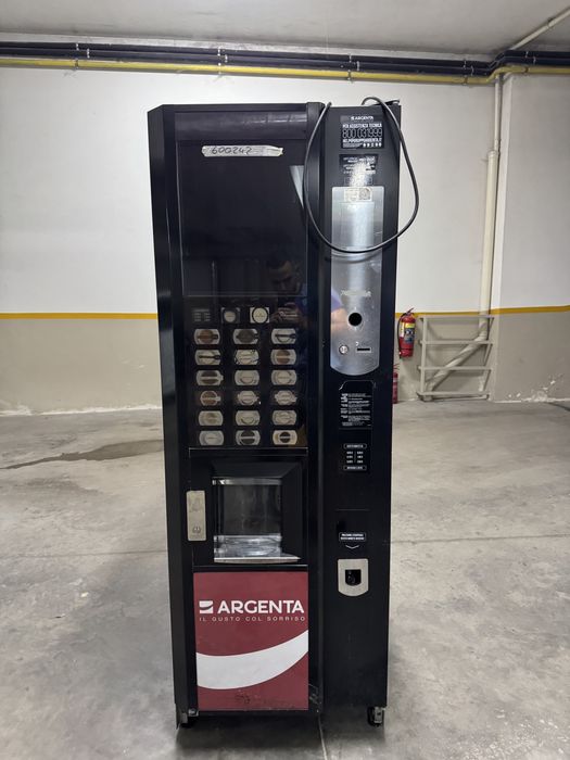 Вендинг автомат за кафе Necta Astro Touch 2es