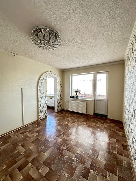 Срочно продам 2х ком., 20й мкрн