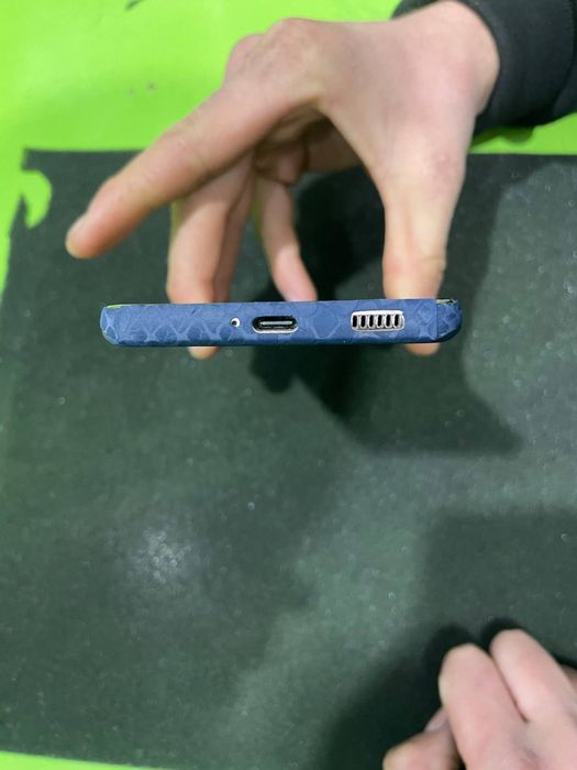 Samsung S21 5G 8/256 xotira