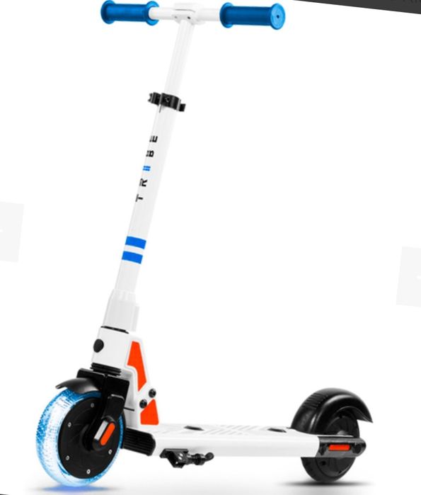 Продам электромамокат . В 2ш