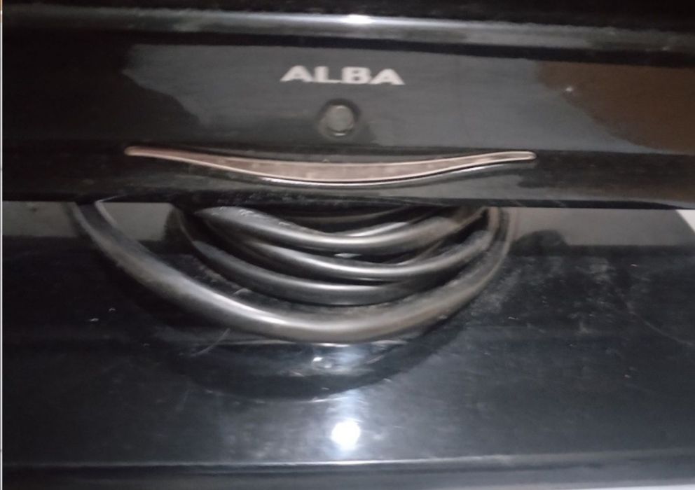 Vând Televizor alba