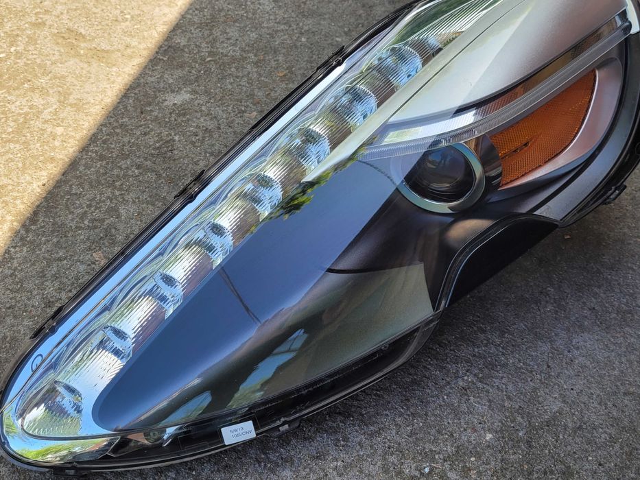 Aston Martin Vanquish Bi Xenon far,Астън Мартин Би Ксенон фар