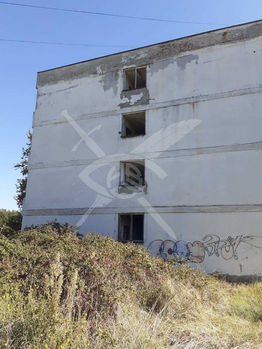 Дава се под наем Склад в Стамболийски - 5270 кв.м за 1100000 € - Снимка #4