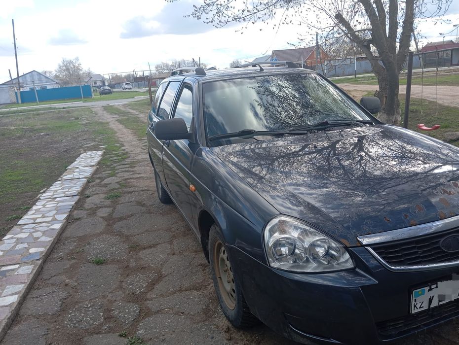 Продам Приору универсал