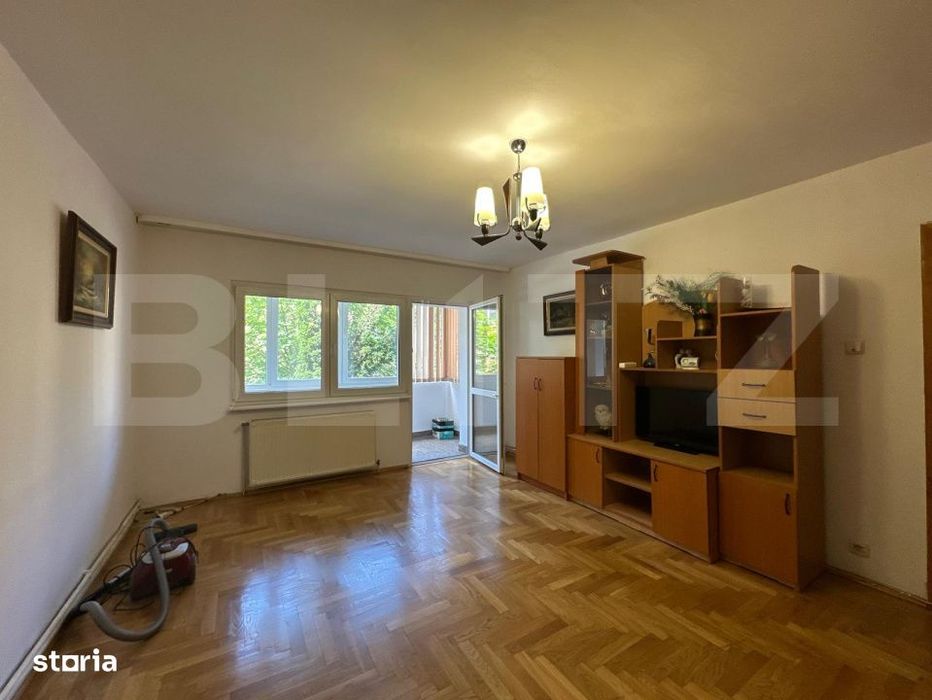Apartament 4 camere, 100 mp, 2 parcari + 2 boxe, etaj 1, zona Noua - B