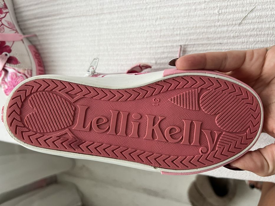 Детски кецове ,стоножки