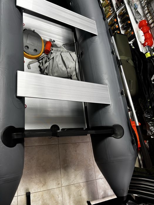 НОВА ЛОДКА  Premium Carp Boat Maxi 290