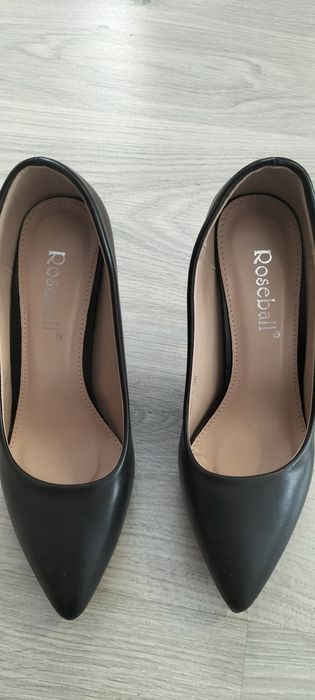Астана.Туфли 35 размер чёрные