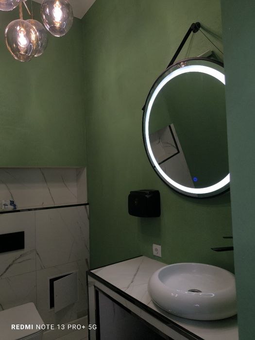 Микроцемент на пол и на стену.