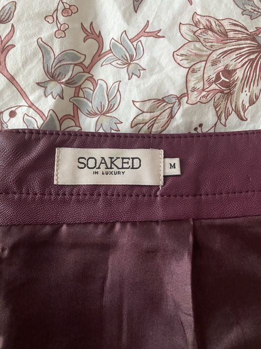 Fusta din piele ecologica de buna calitate marimea M