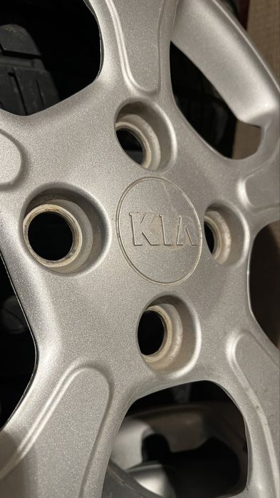 Продам колпаки Kia 14 радиуса.