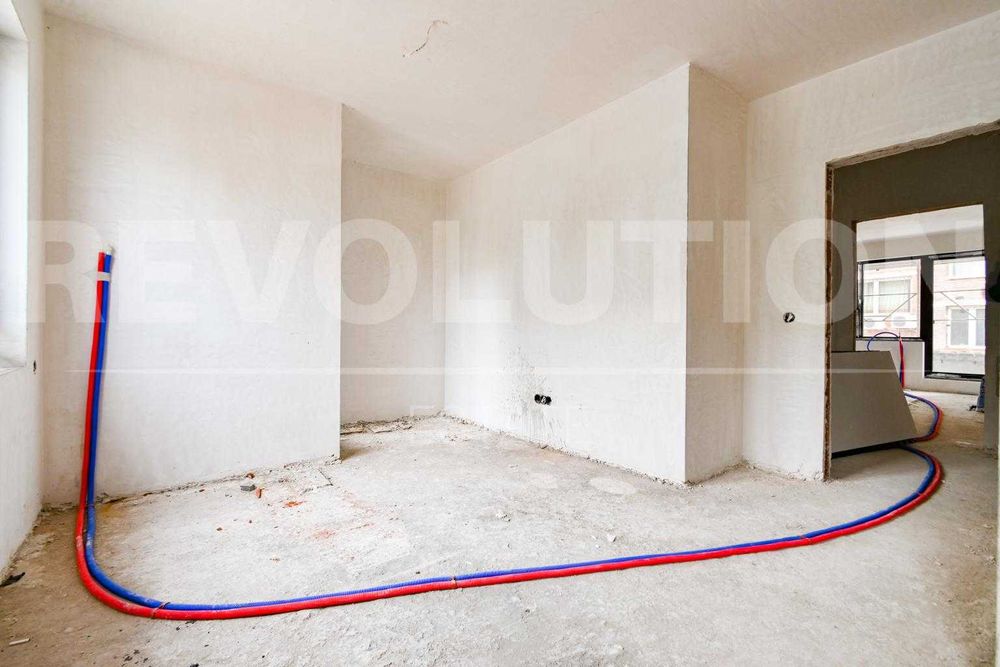 Продава се Двустаен апартамент в София, Витоша - 75 кв.м за 1987 €/кв.м - Снимка #2