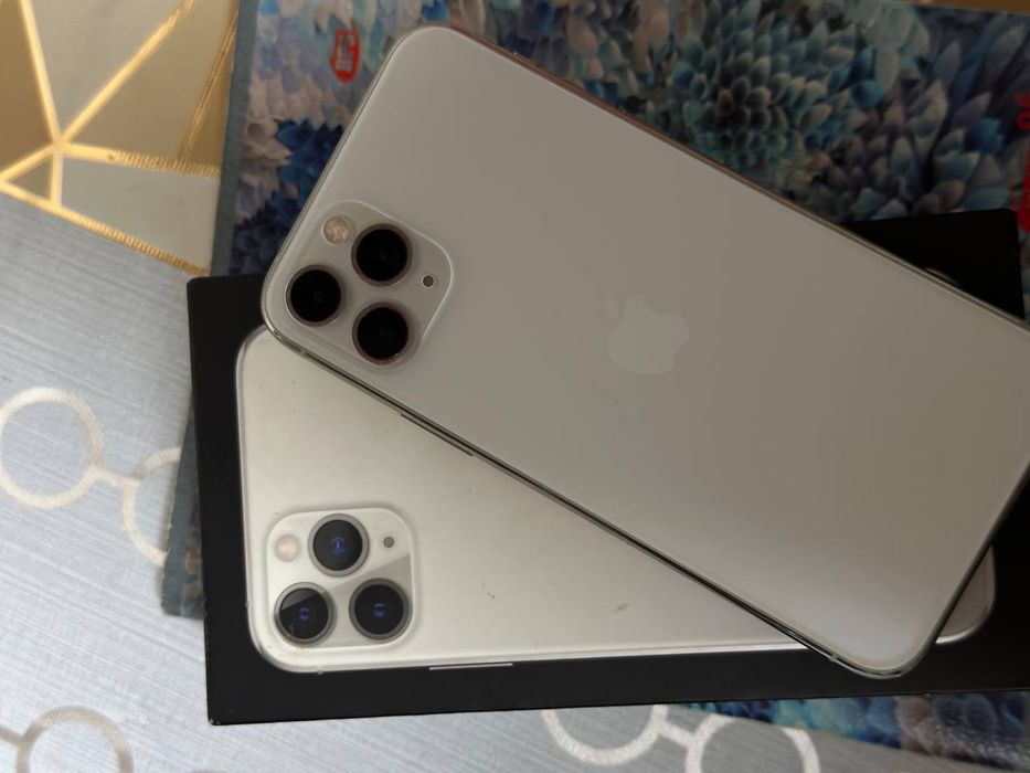 Iphone 11 pro srochna sotiladi