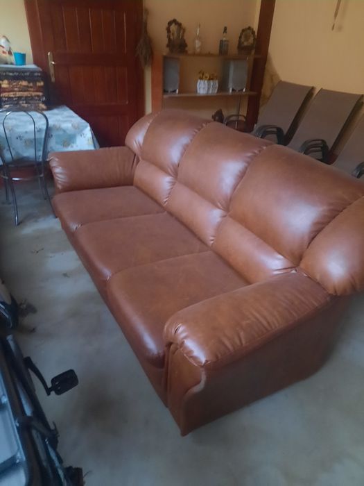 Canapea piele ecologica