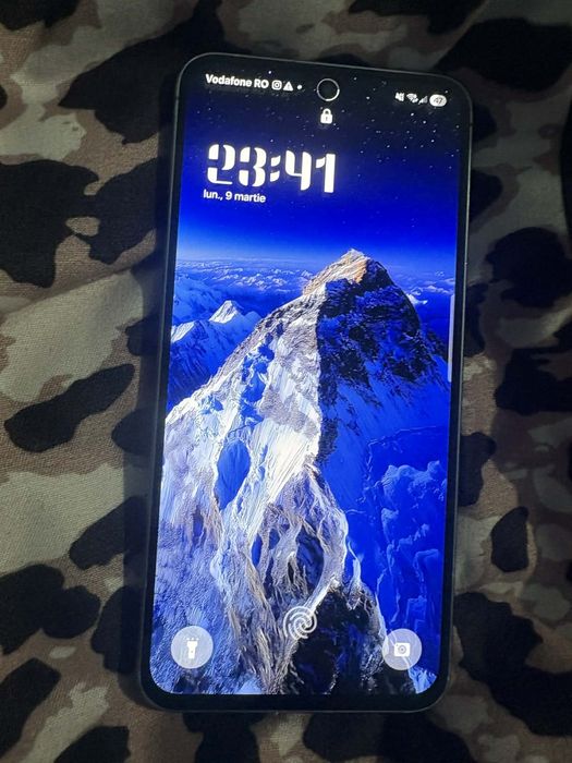 Schimb Samsung Galaxy A56 5G 2025 cu iPhone. Astept oferte.