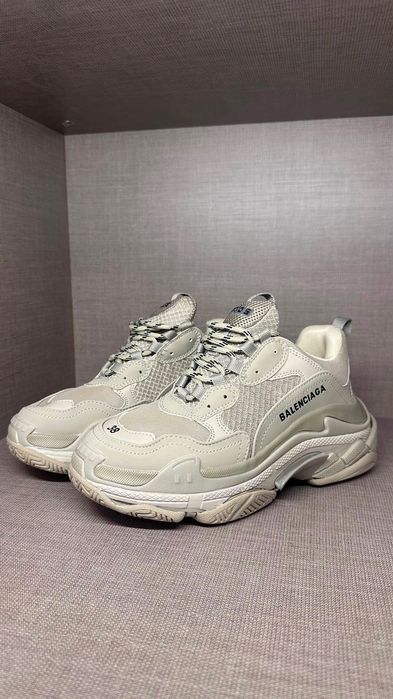 Обувки Balenciaga triple S