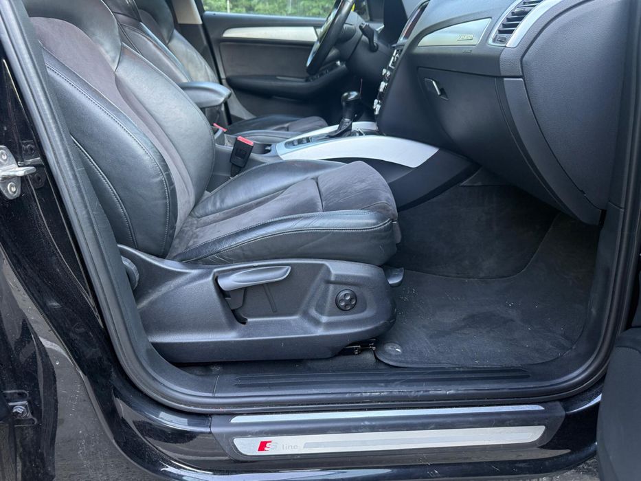 Audi Q5 S-Line 2.0 diesel 190 cai QUATTRO full!